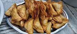Padar Samosa